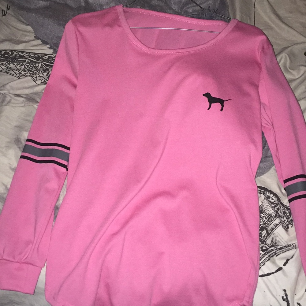 Pink vs pink tee